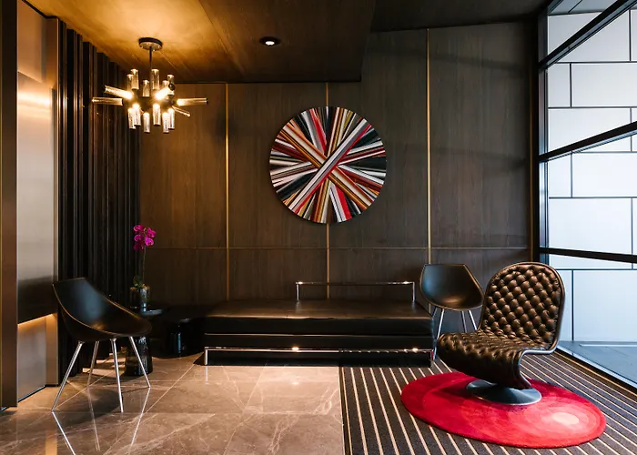 Branksome & ResidencesAirport Hotel